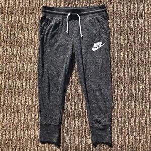 Women's Nike Sportswear Gym Vintage Capri Pants